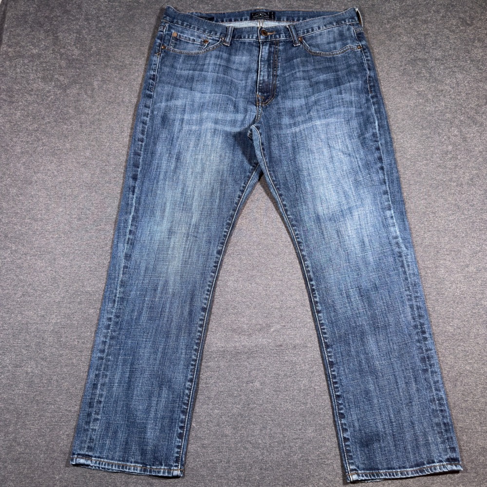 Lucky Brand 410 Athletic Fit Jeans Mens 36x30 Blue Stretch Denim Casual Classic